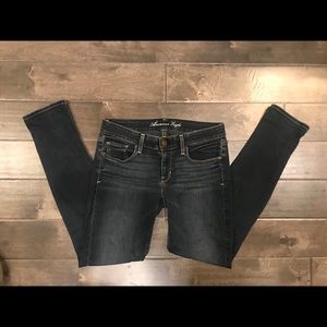 American Eagle Dash Wash Skinny Jeans - Size 8